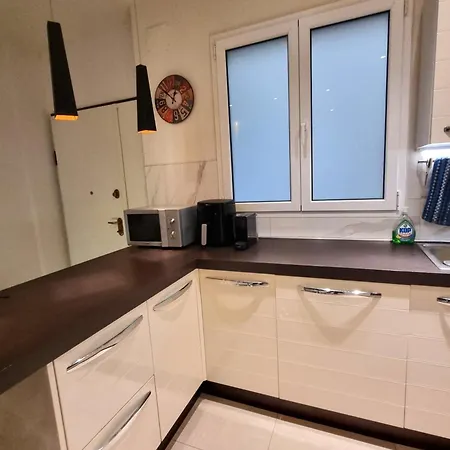 Dimora San Francesco بيزارو